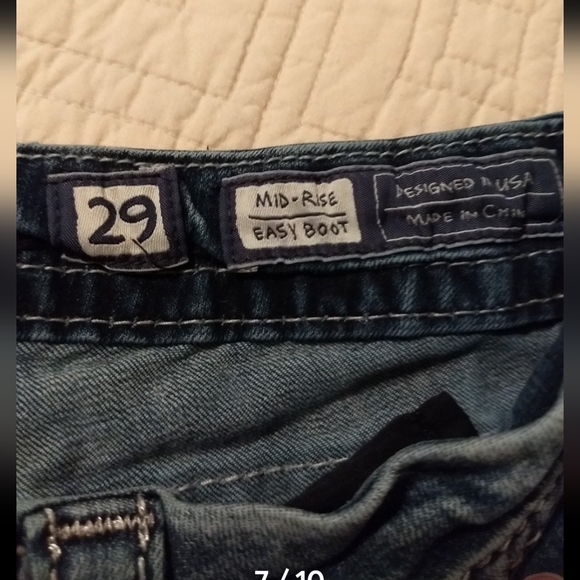 Miss Me 29 Mid-Rise Easy Boot Jeans Embellished & Embroidered with Silver Thread - Picture 9 of 10